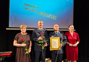 młodszy inspektor Mariusz Siejka – Komendant Miejski Policji oraz komisarz Kamil Olczyk – Naczelnik Wydziału Prewencji, Małgorzata Moskwa – wiceprezydent miasta Łodzi
