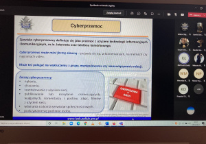 slajd z zajęć online z funkcjonariuszami KMP dotyczący cyberprzemocy i form jakie może przybierać